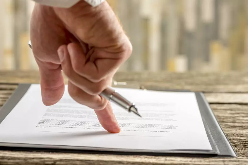 Family meeting with legal advisor, showing when a Will is crucial—highlighting Trusted Will Writing South Shields for essential life planning.